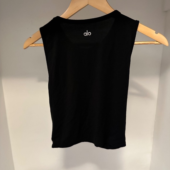 Alo Cover Tank - Picture 2 of 3